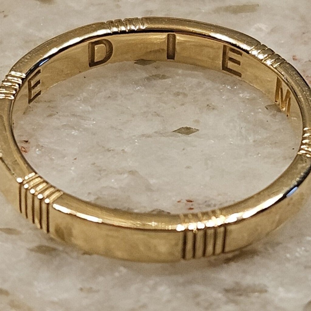 New Monica Rich Kosann Carpe Diem Seize The Day Poesy Stackable 18k Gold Ring 4 — image 2 of 8